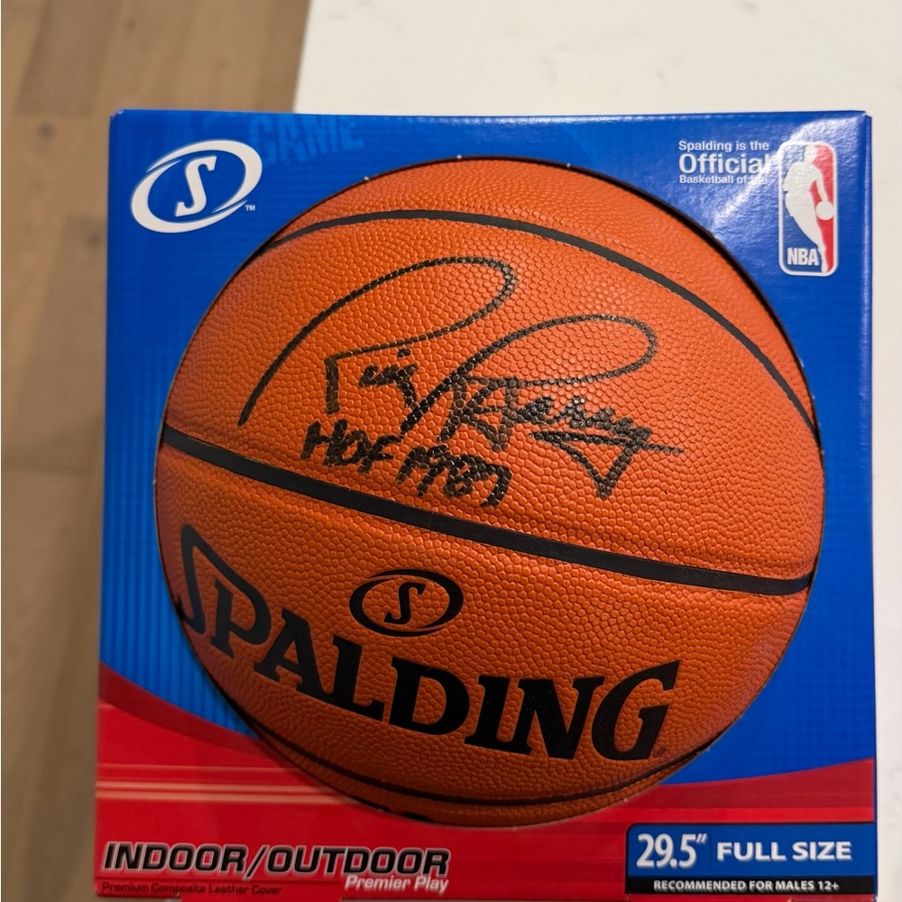 Rick Barry signed HOF basketball